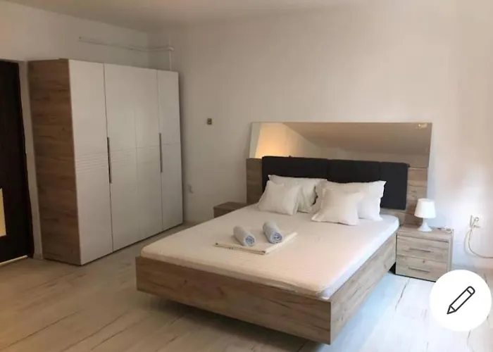 Grand - Smardan Bükreş